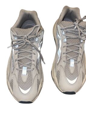 Adidas Yeezy Boost 700 V2 sneakers Static Gray Tennis Shoes 11